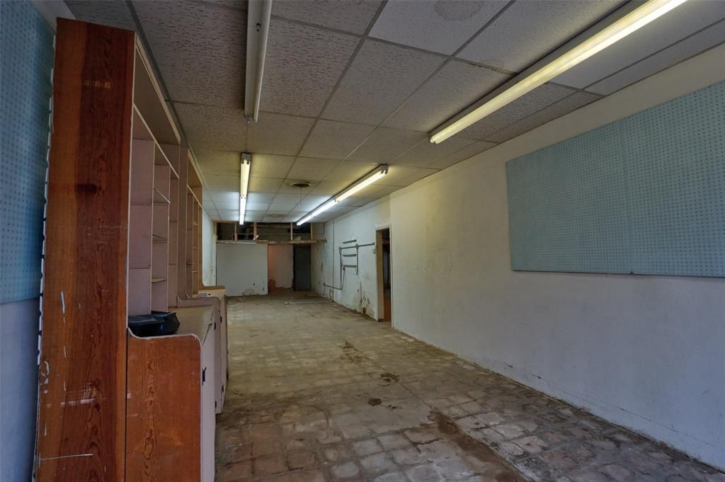 121 N Marlborough Ave, Dallas, TX 75208